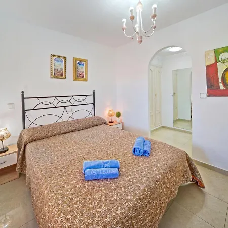 Castillo By Interhome * La Canuta