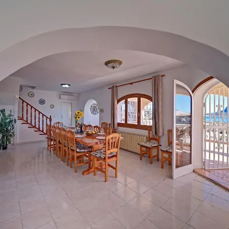 Castillo By Interhome La Canuta