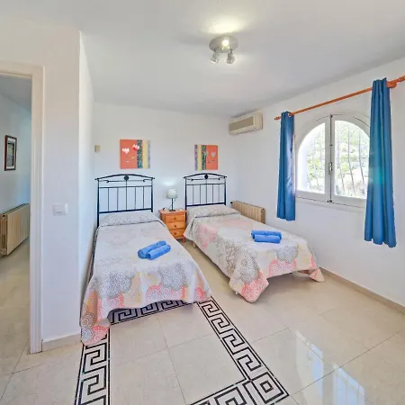 Castillo By Interhome La Canuta
